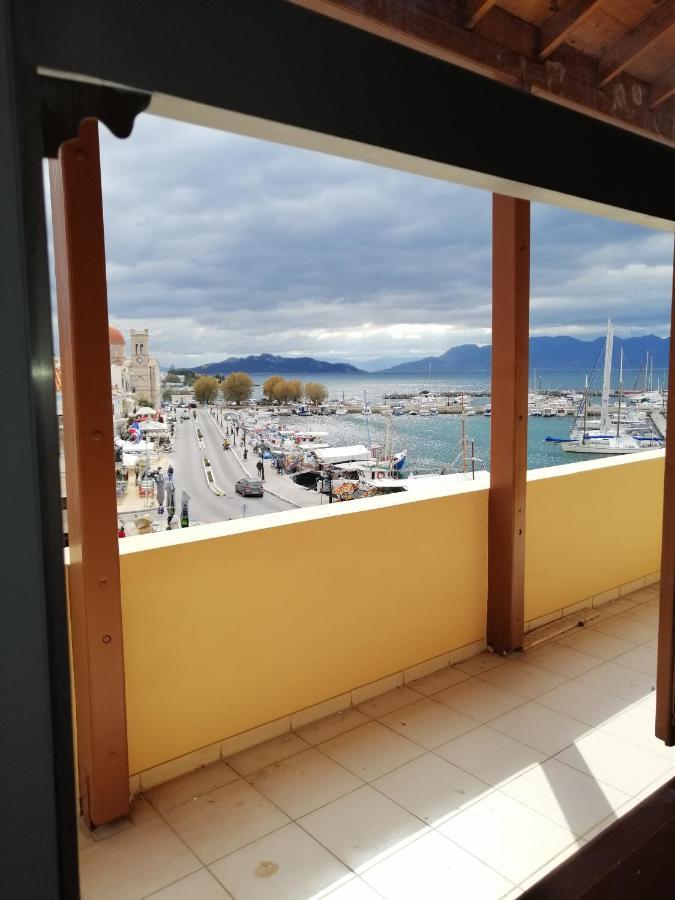 Aegina Port Apt 2-Διαμέρισμα Στο Λιμάνι Της Αίγινας 2 Exteriör bild