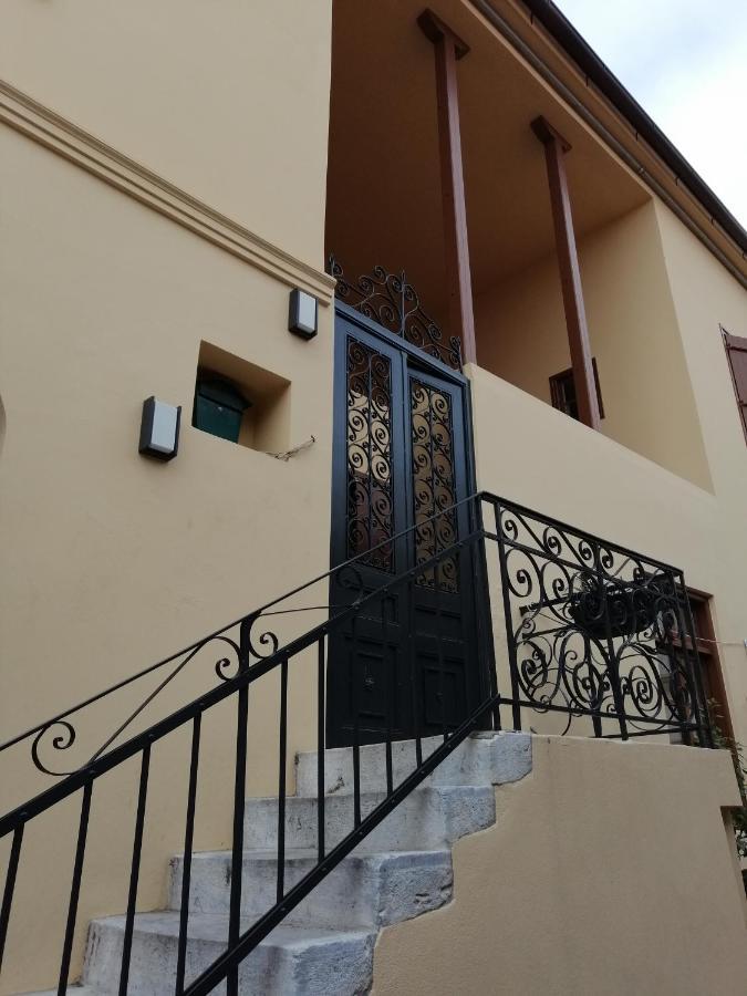 Aegina Port Apt 2-Διαμέρισμα Στο Λιμάνι Της Αίγινας 2 Exteriör bild