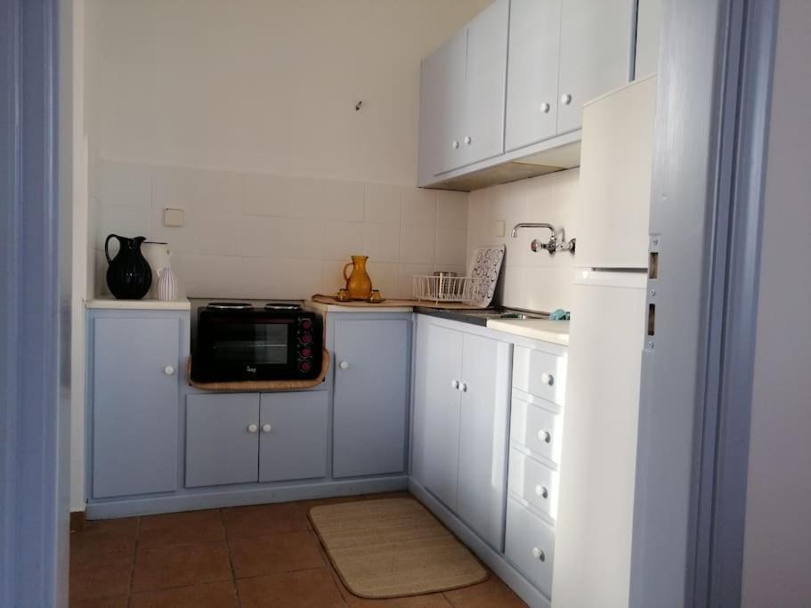 Aegina Port Apt 2-Διαμέρισμα Στο Λιμάνι Της Αίγινας 2 Exteriör bild